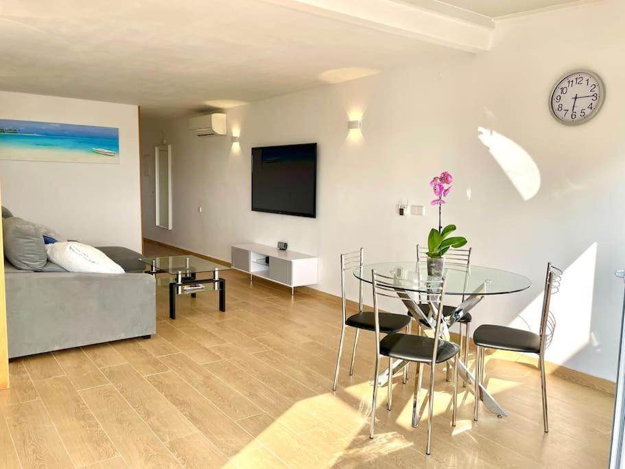Апартаменты Modern Penthouse With Big Terrace Платья-де-Аро Экстерьер фото